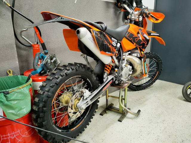 KTM EXC 200 bdb stan polecam.