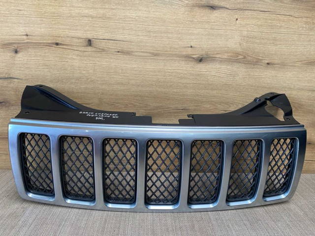 Grill atrapa zderzaka Jeep Grand cherokee overland wk