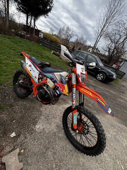 KTM EXCF 250 model 2022