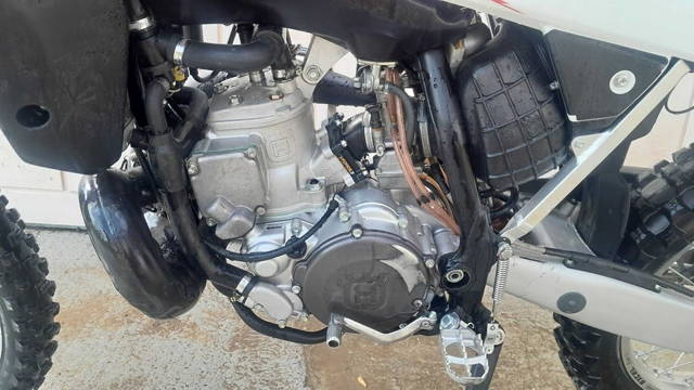 Husqvarna 250 2t 260km