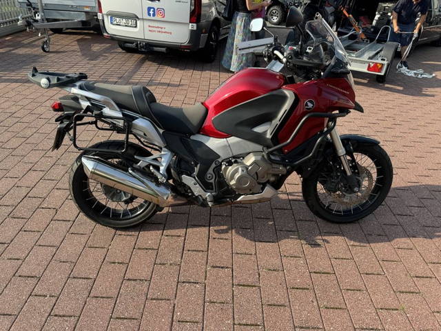 Honda vfr 1200 x