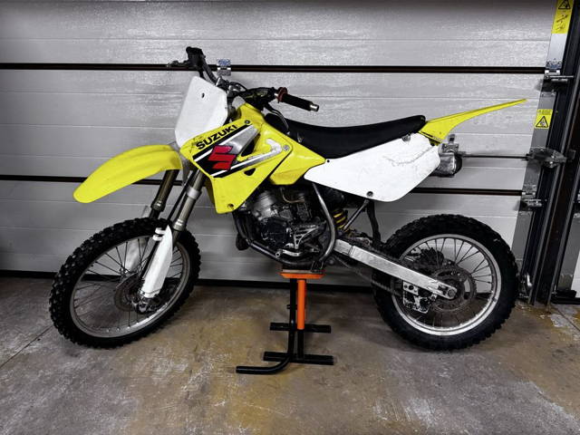 Cross Suzuki Rm 85 (cross enduro kx sx rm yz cr)