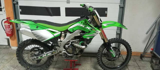 Kawasaki kxf 250 podwójny wtrysk