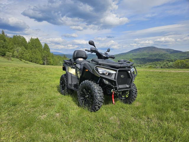 Quad KYMCO MXU 700, 550 i 300 [QJMotor, ArcticCat]