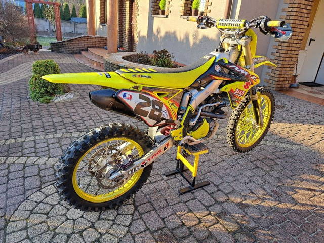 Suzuki RMZ 250 Doinwestowana 2013 rok