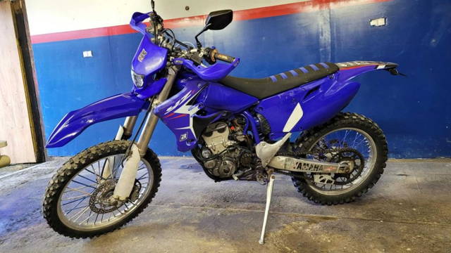 Yamaha WR250F Enduro z rozrusznikiem
