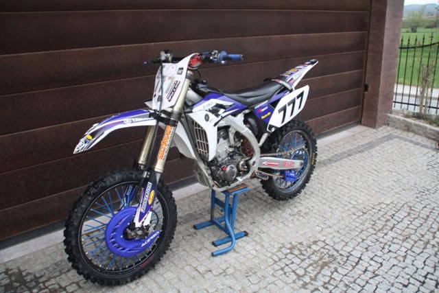 Yamaha yzf 250 11r.