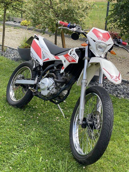 Beta rr 125 4t ac (wr re ybr ktm) kat a1 cena do negocjacji