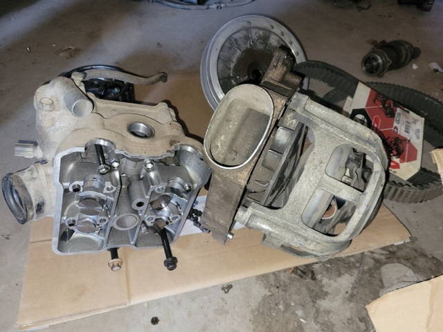 Czesci suzuki kingquad 700 pozostałośc glowica, sprzeglo