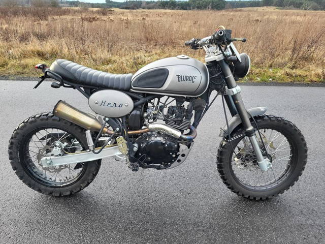 Bullit hero 125 bluroc cross enduro bulit benelli xt
