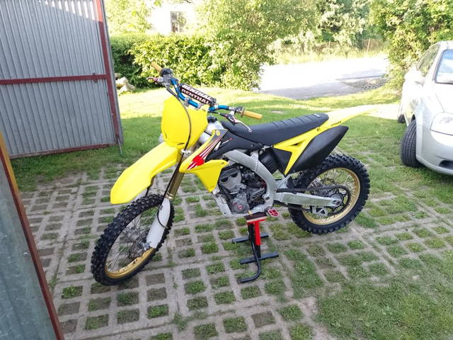 Suzuki rmz 250 wtrysk 2013r (kxf,yzf,CRf,rmz,mc)