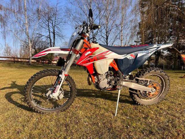 KTM 450 EXC-F SIX DAYS tylko 11 MTH, praktycznie nowy.