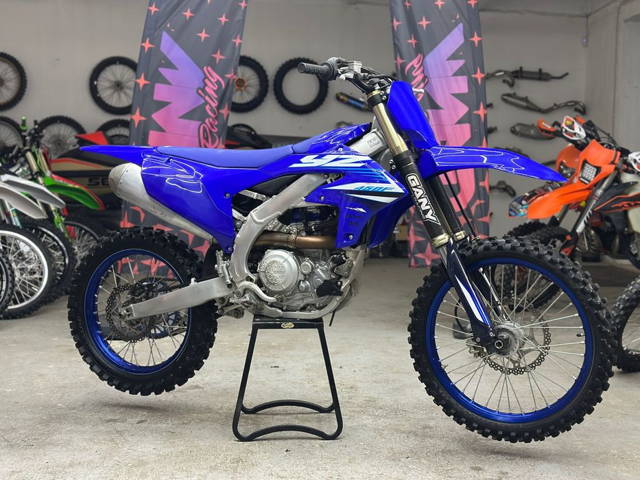 Yamaha YZF 450 cc rok 2025 - 40mth - TOP