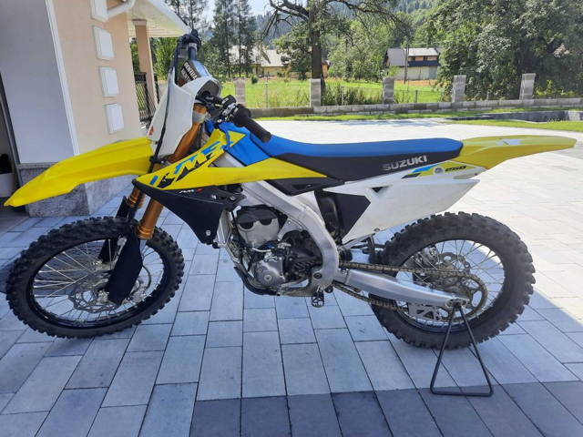 Motor Suzuki RMZ-250