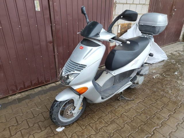 Aprilia leonardo 125 skuter 125 mozliwy transport