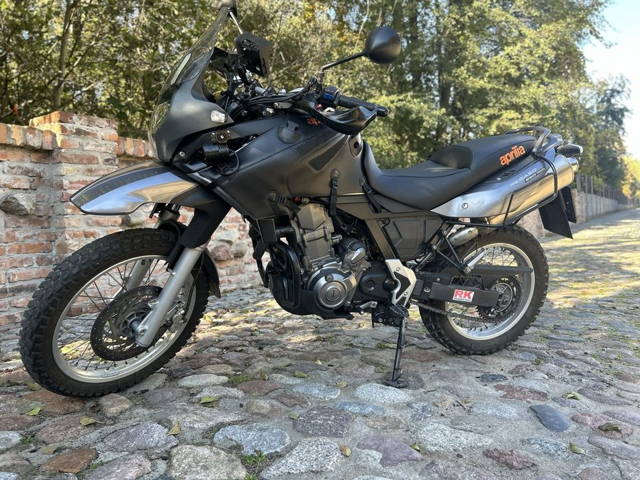 Aprilia Pegaso 650 Trail, XT660 (enduro, adventure)