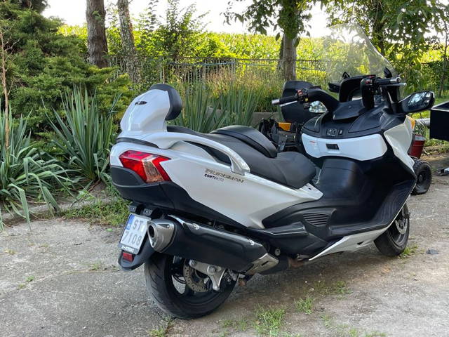 Suzuki Burgman 650