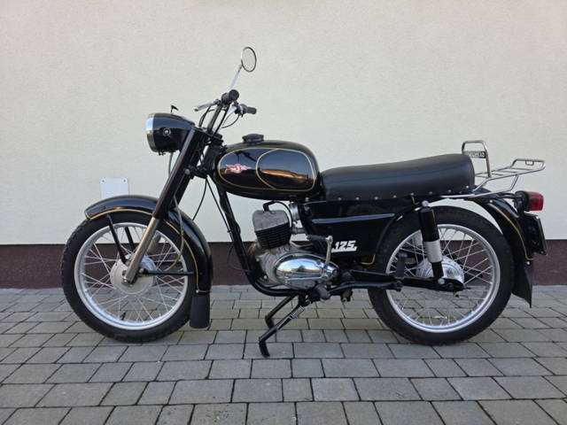 Wsk 125 Garbuska zarejestrowana 73r dokumenty Transport wsk motocykl
