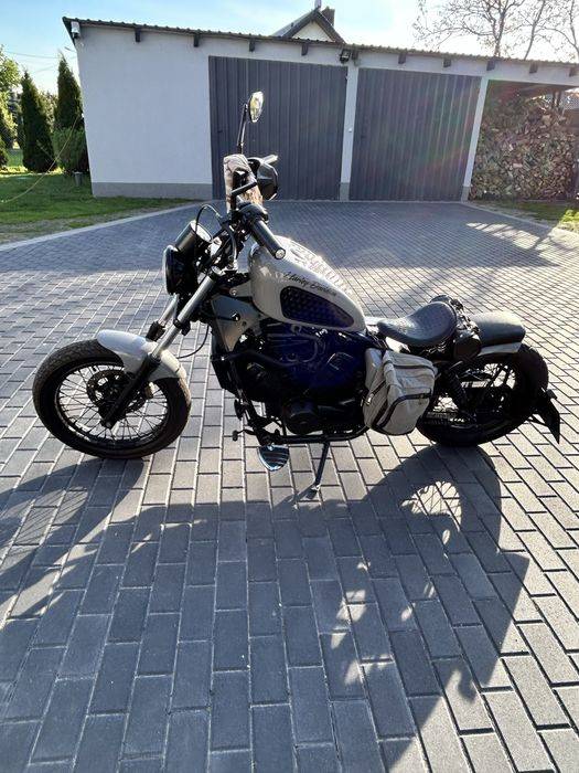 Motocykl Honda Shadow 125 Bober
