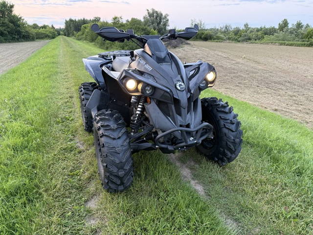 Can am Renegade 1000r