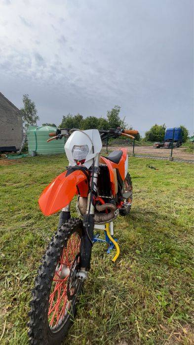 KTM EXC 300 2T.