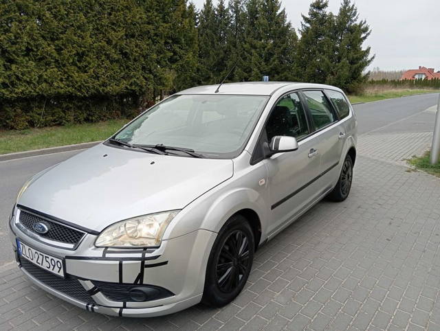 Ford Focus*benzynka*Klima*śliczny model*możliwa zamiana!