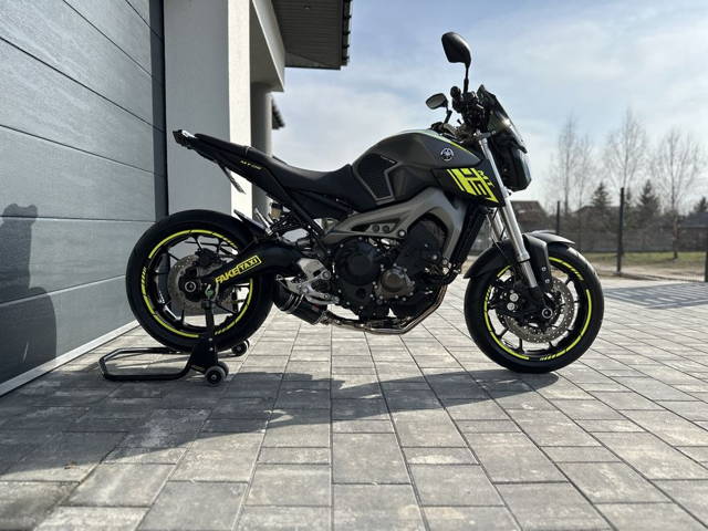Yamaha MT-09 2014 r. 13370 km Bardzo Dobry Stan.