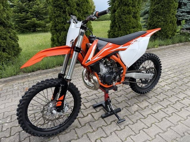KTM sx250   2018 rok GAŹNIK
