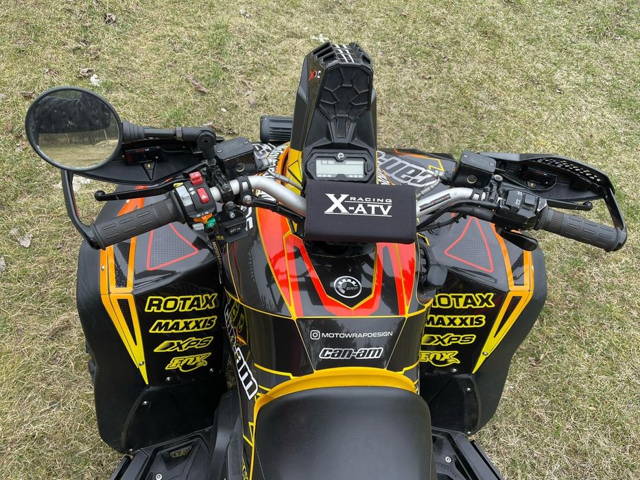 Can Am Renegade 1000 G2 FOX Nie Outlander