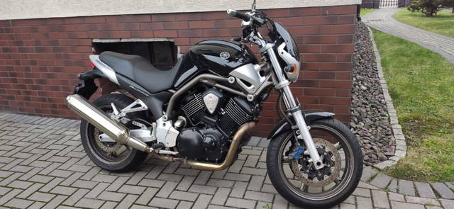 Yamaha bt1100 Buldog
