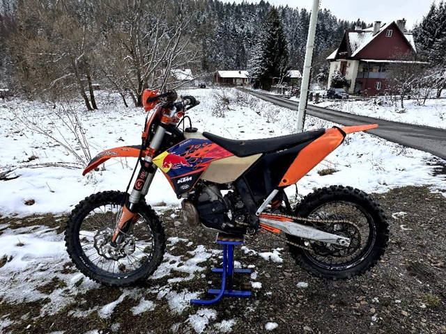 Ktm exc 250 six days