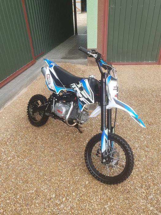 MRF 140 RC pitbike