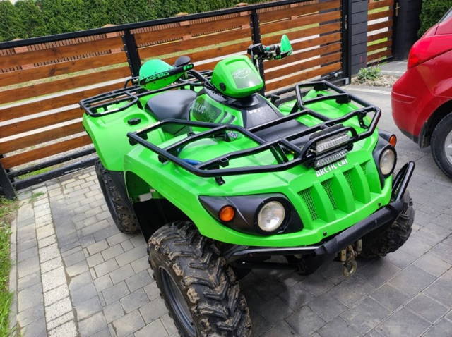 Arcitc Cat 400 z homologacją