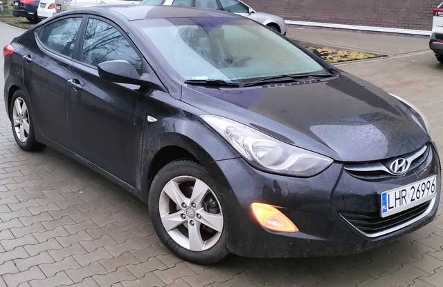 Hyundai Elantra 1,6 B-gaz