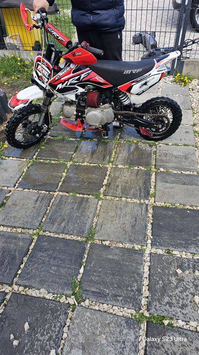 Cross Mrf 80 runner