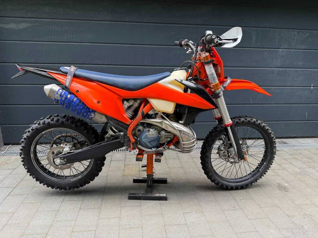 KTM EXC 300 TPI Six Days