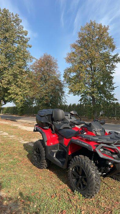 Can  am     1000