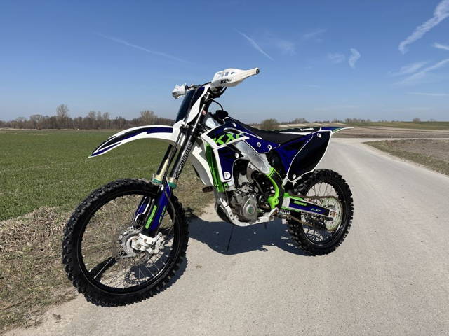 Kawasaki KX-F 250 Podwójny Wtrysk !!
