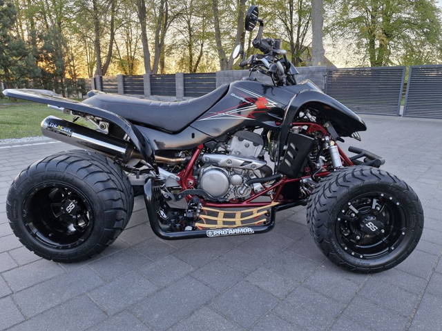 Sprzedam Suzuki ltz 400 . Homologacja.