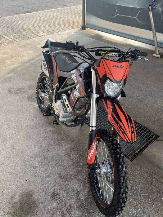 asix defeder 150cc