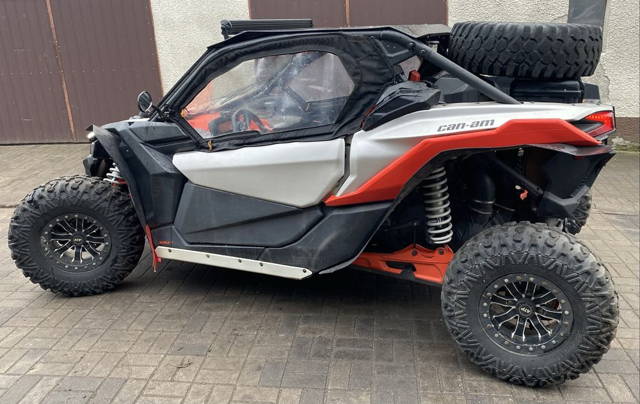 Can-Am Maverick X3 RC