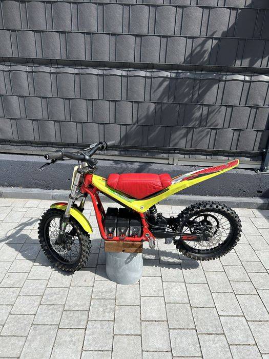 Motocykl Cross Trial MECATECNO renomowana marka nie chińczyk:)