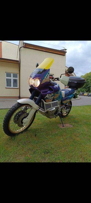 Sprzedam motocykl africa twin 750