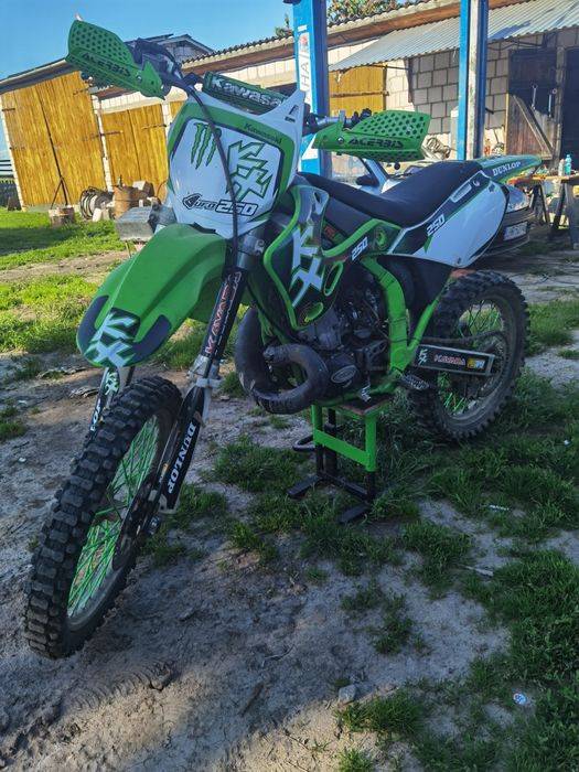 Kawasaki KX 250 2T (2001) - po remoncie! Więcej jazdy, mniej serwisu.