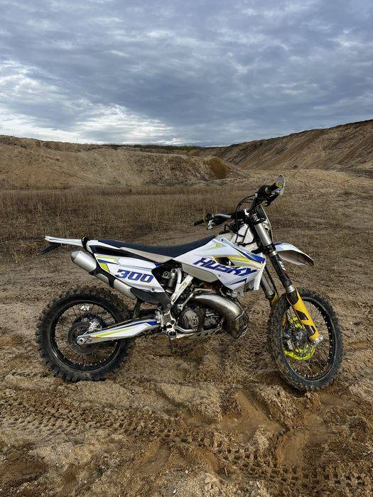 Husqvarna te300 enduro
