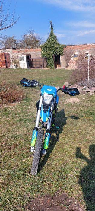 Cross asix 125cc