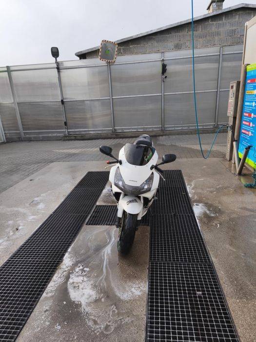 Sprzedam Honda CBR 954