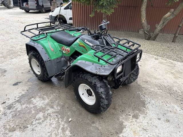 Quad Kawasaki KLF 400 4x4 USA terenowy kład