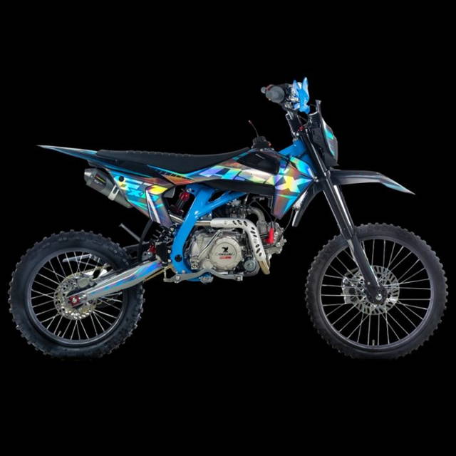 cross ASIX XB67 140 ccm. 125 ccm
