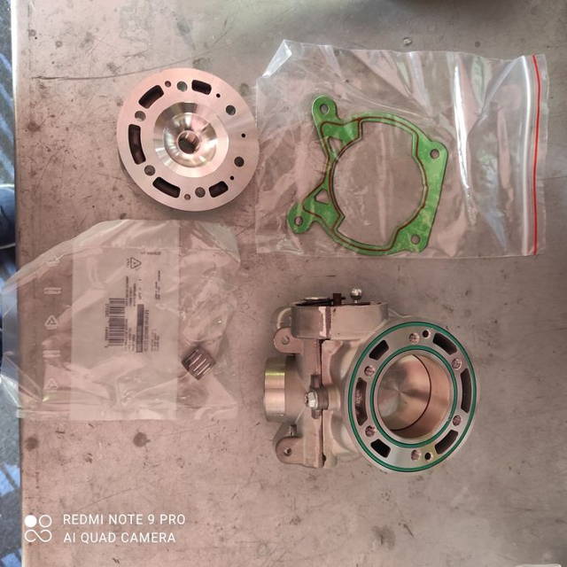 Cylinder zestaw z tłokiem i głowicą KTM 85 SX tc